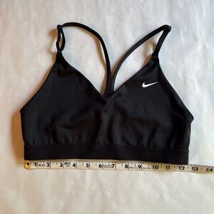 Nike Indy Light Support Sports Bra